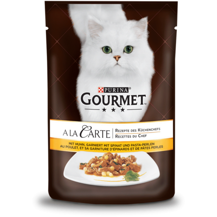 GOURMET™ A la Carte mit Huhn, garniert mit Spinat und Pasta-Perlen